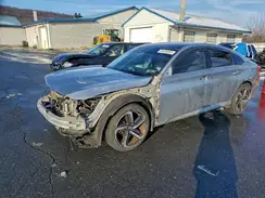 1HGCV1F10JA118955 2018 HONDA ACCORD