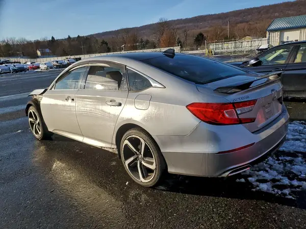 1HGCV1F10JA118955 2018 HONDA ACCORD - Image 2