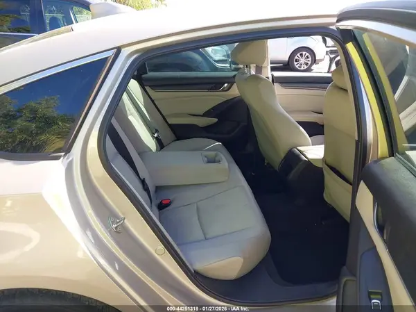 1HGCV1F10JA128126 2018 HONDA ACCORD - Image 8
