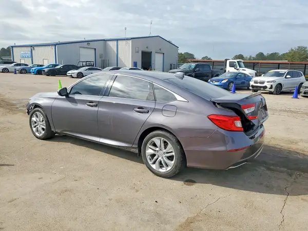 1HGCV1F10JA130099 2018 HONDA ACCORD - Image 2