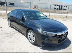 1HGCV1F10JA161305 2018 HONDA ACCORD
