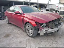 1HGCV1F10JA163829 2018 HONDA ACCORD