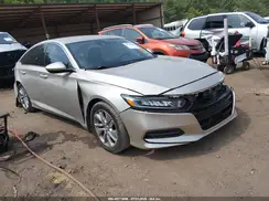 1HGCV1F10JA167458 2018 HONDA ACCORD