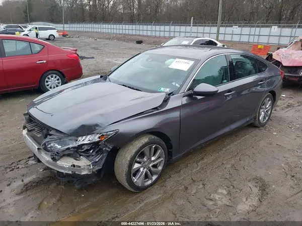 1HGCV1F10JA167525 2018 HONDA ACCORD - Image 2
