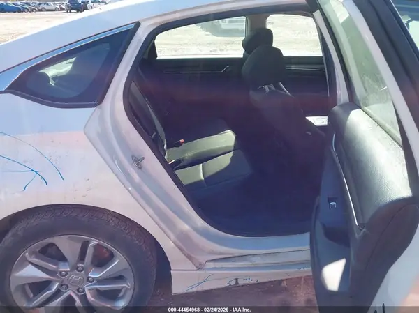 1HGCV1F10JA175916 2018 HONDA ACCORD - Image 8
