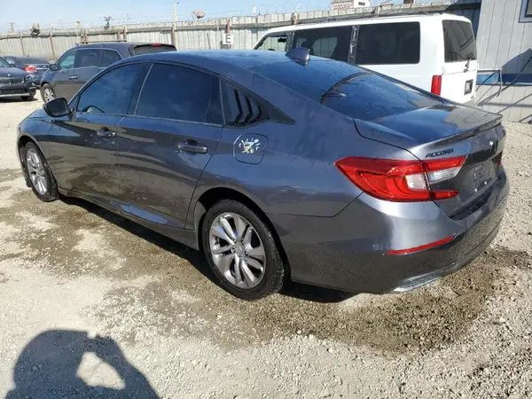 1HGCV1F10JA177620 2018 HONDA ACCORD - Image 2