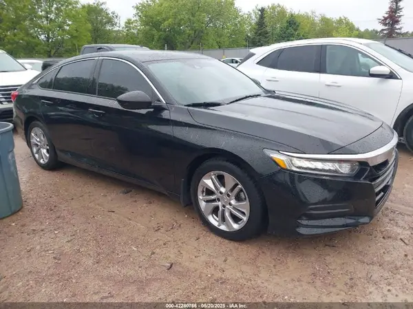1HGCV1F10JA179626 2018 HONDA ACCORD - Image 1