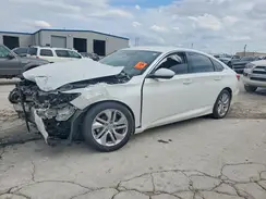 1HGCV1F10JA198015 2018 HONDA ACCORD