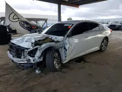 1HGCV1F10JA232230 2018 HONDA ACCORD