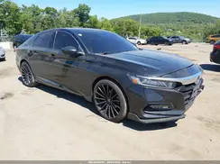 1HGCV1F10JA238125 2018 HONDA ACCORD