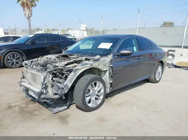 1HGCV1F10JA240389 2018 HONDA ACCORD - Image 2