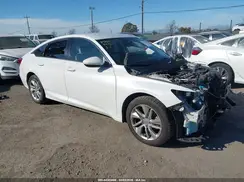 1HGCV1F10JA259833 2018 HONDA ACCORD