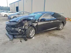1HGCV1F10JA261114 2018 HONDA ACCORD