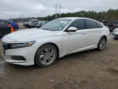 1HGCV1F10JA261601 2018 HONDA ACCORD