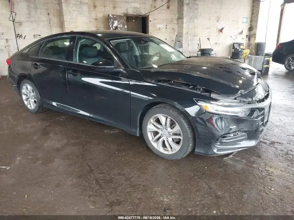 1HGCV1F10JA263381 2018 HONDA ACCORD - Image 1