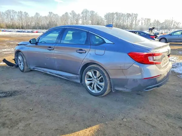 1HGCV1F10JA264160 2018 HONDA ACCORD - Image 2