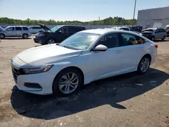 1HGCV1F10KA030439 2019 HONDA ACCORD