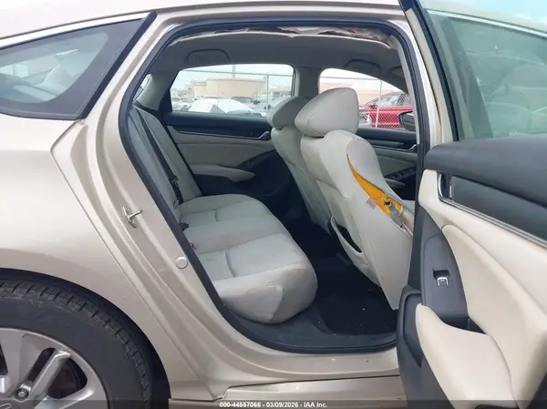 1HGCV1F10KA040615 2019 HONDA ACCORD - Image 8