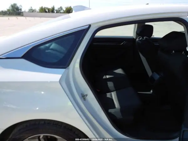 1HGCV1F10KA046253 2019 HONDA ACCORD - Image 8
