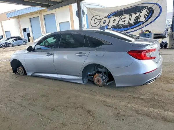 1HGCV1F10KA056748 2019 HONDA ACCORD - Image 2