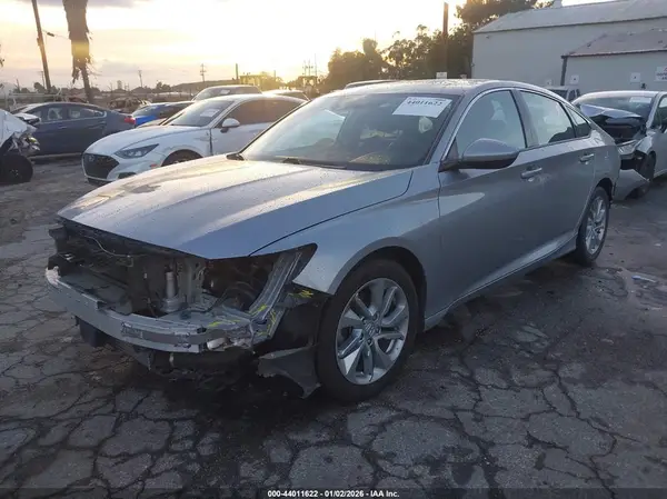 1HGCV1F10KA060525 2019 HONDA ACCORD - Image 2