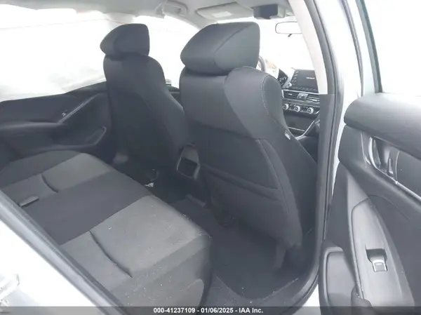 1HGCV1F10KA061173 2019 HONDA ACCORD - Image 8