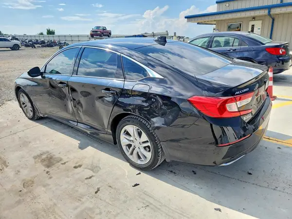 1HGCV1F10KA072688 2019 HONDA ACCORD - Image 2