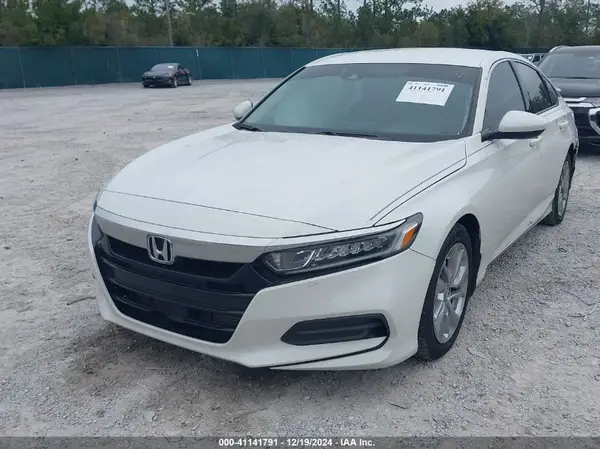 1HGCV1F10KA084565 2019 HONDA ACCORD - Image 2