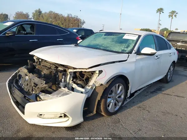 1HGCV1F10KA133313 2019 HONDA ACCORD - Image 2