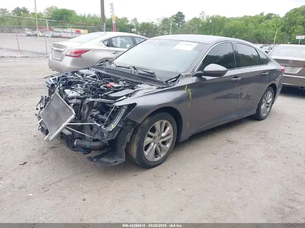 1HGCV1F10KA166134 2019 HONDA ACCORD - Image 2