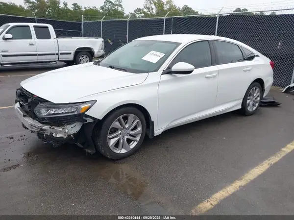 1HGCV1F10LA132597 2020 HONDA ACCORD - Image 2
