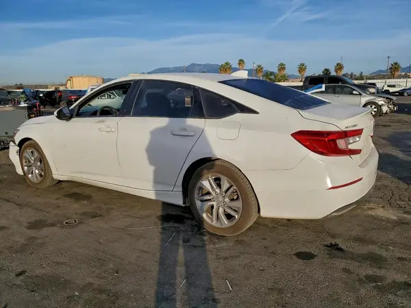 1HGCV1F10LA156768 2020 HONDA ACCORD - Image 2