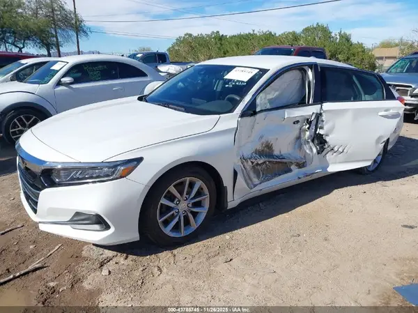 1HGCV1F10MA015846 2021 HONDA ACCORD - Image 2