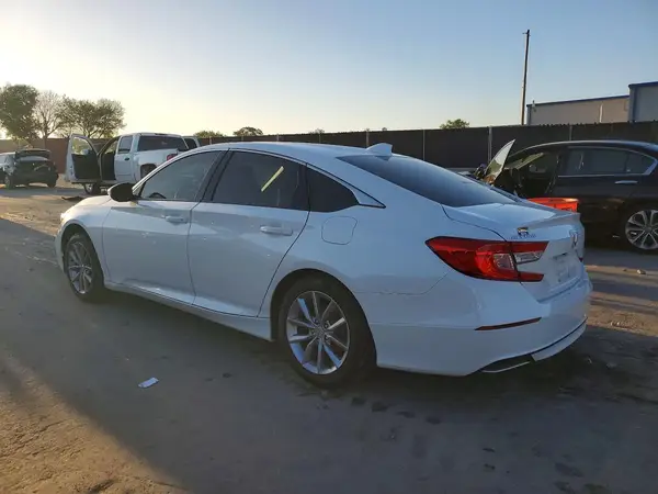 1HGCV1F10MA045980 2021 HONDA ACCORD - Image 2