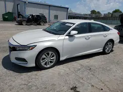 1HGCV1F11JA021330 2018 HONDA ACCORD