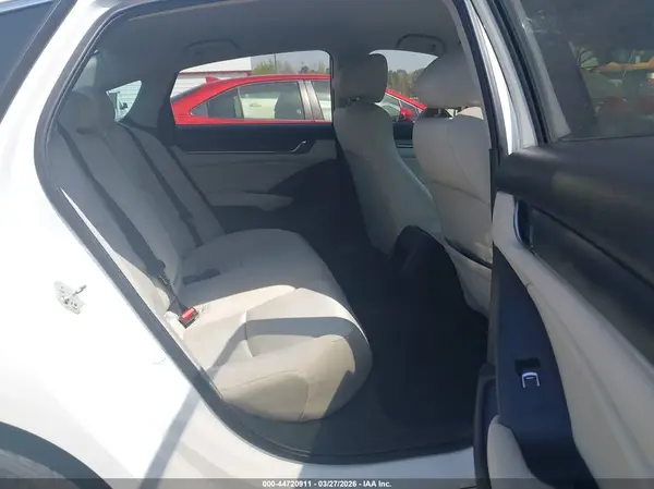 1HGCV1F11JA024938 2018 HONDA ACCORD - Image 8
