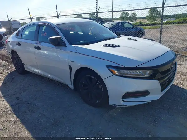 1HGCV1F11JA051332 2018 HONDA ACCORD - Image 1