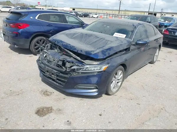 1HGCV1F11JA056630 2018 HONDA ACCORD - Image 2