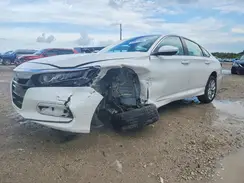 1HGCV1F11JA056661 2018 HONDA ACCORD