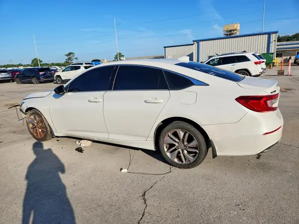 1HGCV1F11JA060922 2018 HONDA ACCORD - Image 2