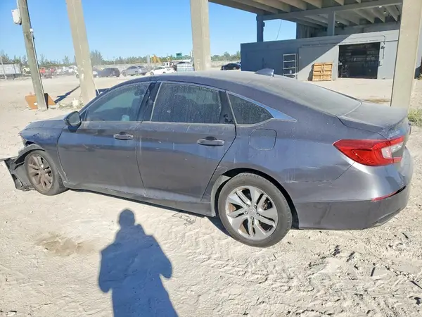 1HGCV1F11JA064534 2018 HONDA ACCORD - Image 2
