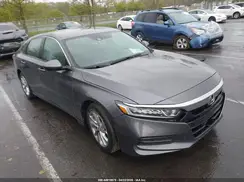 1HGCV1F11JA064565 2018 HONDA ACCORD