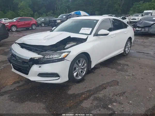 1HGCV1F11JA082242 2018 HONDA ACCORD - Image 2