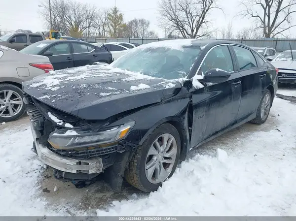 1HGCV1F11JA084136 2018 HONDA ACCORD - Image 2