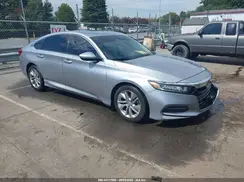 1HGCV1F11JA084797 2018 HONDA ACCORD