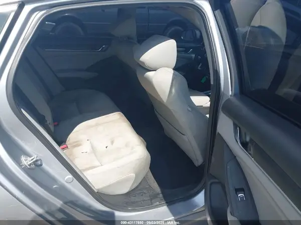 1HGCV1F11JA084797 2018 HONDA ACCORD - Image 8
