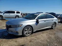 1HGCV1F11JA085643 2018 HONDA ACCORD