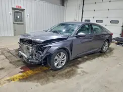 1HGCV1F11JA100657 2018 HONDA ACCORD