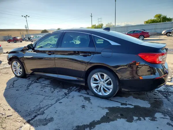 1HGCV1F11JA102697 2018 HONDA ACCORD - Image 2