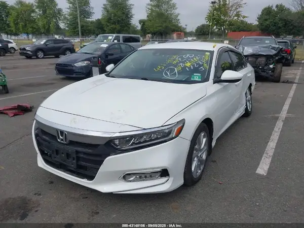 1HGCV1F11JA117281 2018 HONDA ACCORD - Image 2